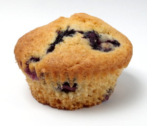 Blueberry_muffin,_unwrapped